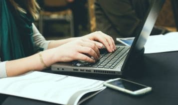 Mobiles Arbeiten mit einer CRM-Lösung